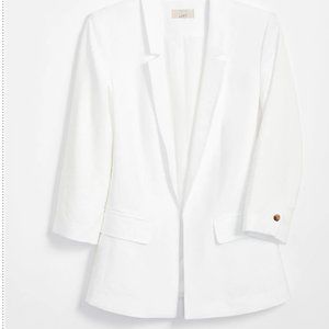 LAST CHANCE! NWT White LOFT Blazer